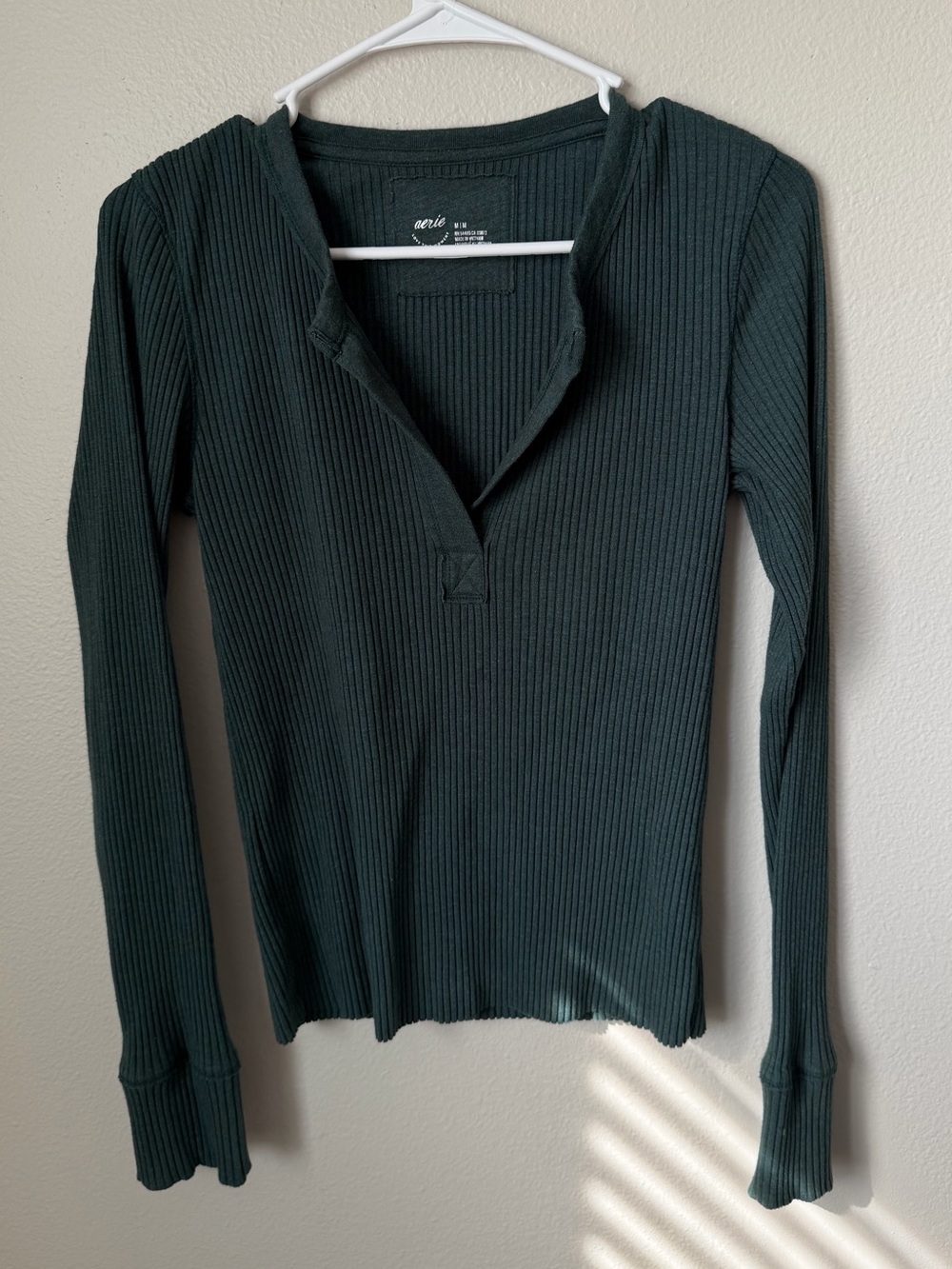Aerie Fireside Henley Forest Green Women’s M Y2K Bella Swan - Picture 2 of 5